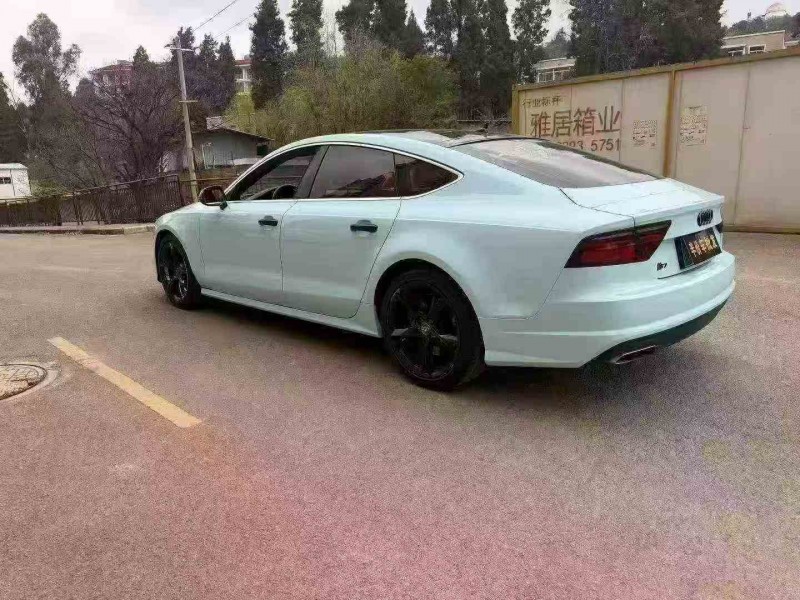 昭通17年奥迪A7L8