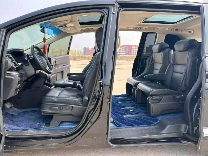 秦皇岛19年本田艾力绅6