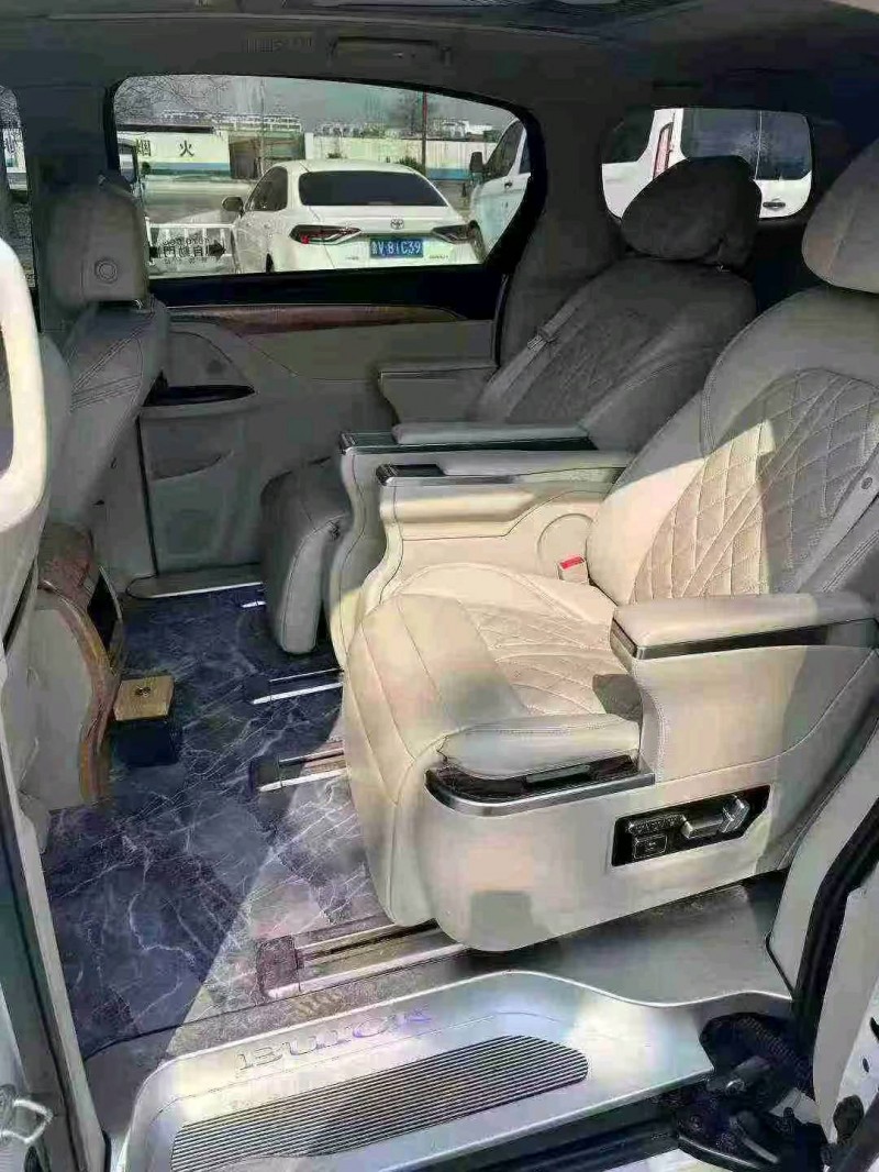 菏泽19年别克GL89