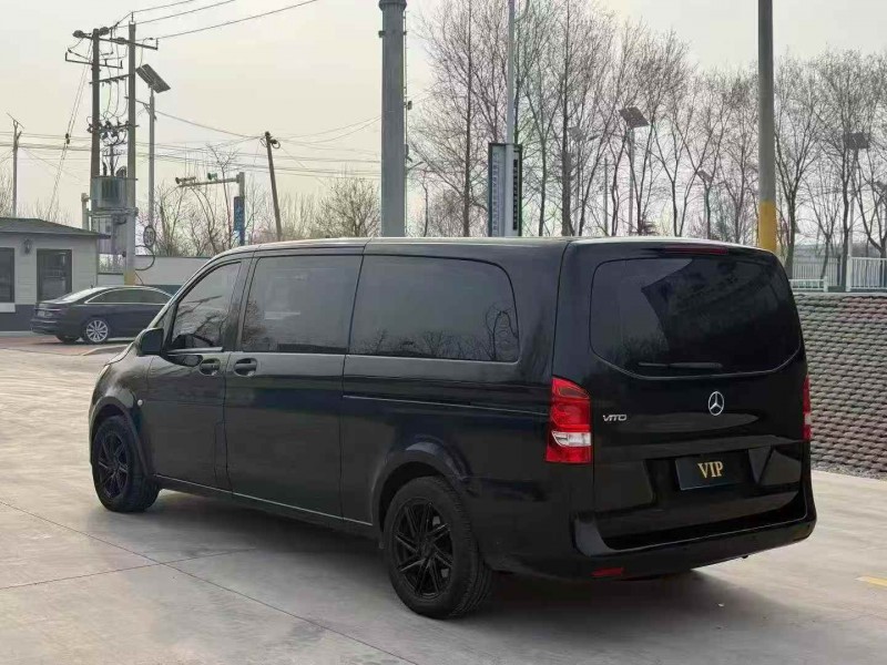 棗莊18年奔馳威霆7