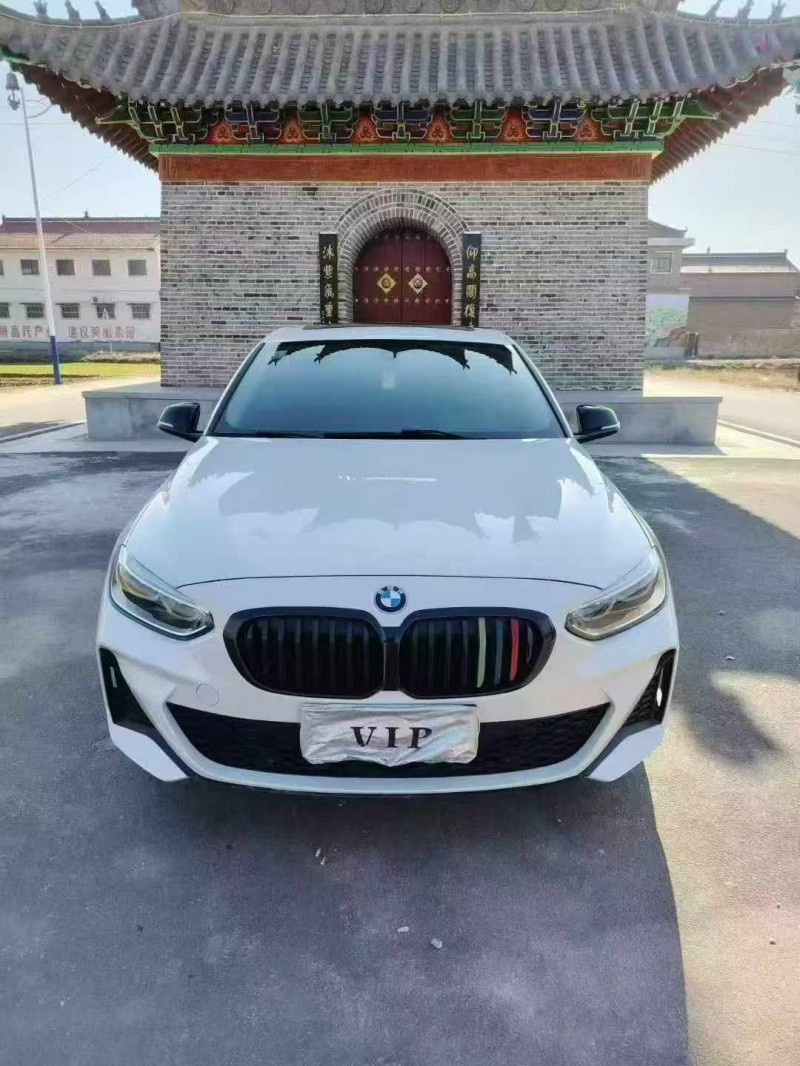 太原21年寶馬1系1