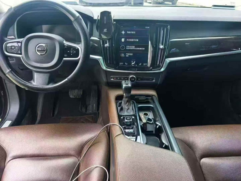 南通17年沃爾沃S903