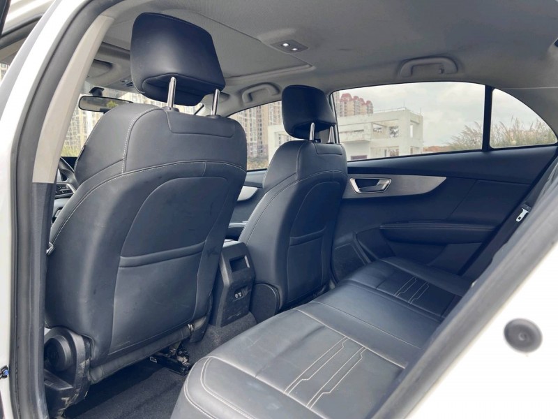 南宁23年比亚迪秦5