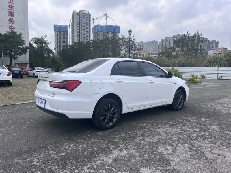 南宁23年比亚迪秦7