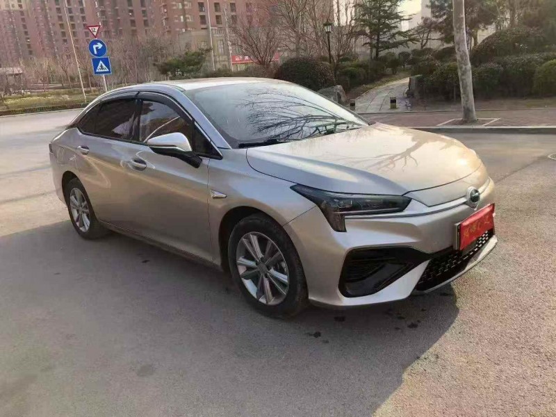 潍坊23年传祺埃安S2