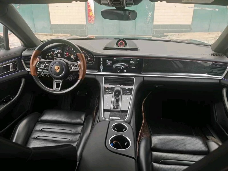 德州17年保时捷帕拉梅拉4