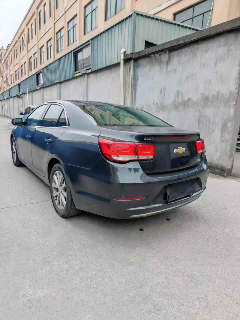 嘉興18年雪佛蘭邁銳寶8