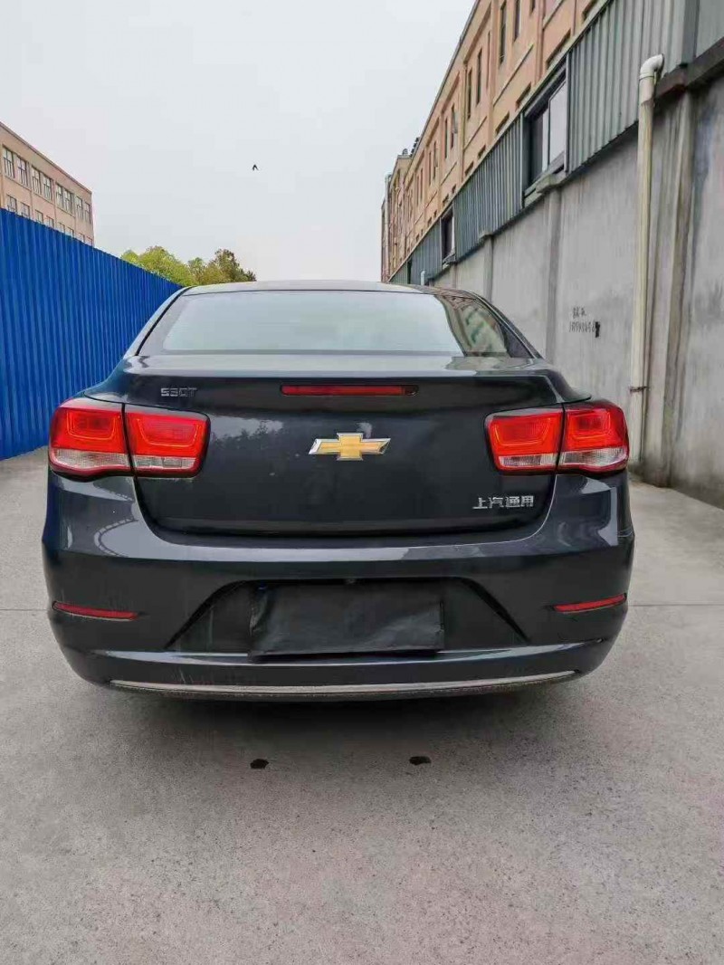 嘉興18年雪佛蘭邁銳寶9