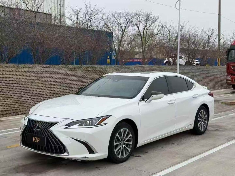 淄博22年雷克薩斯ES2