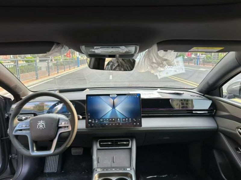 東莞26年比亞迪秦5