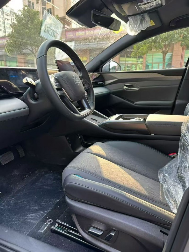 東莞26年比亞迪秦6