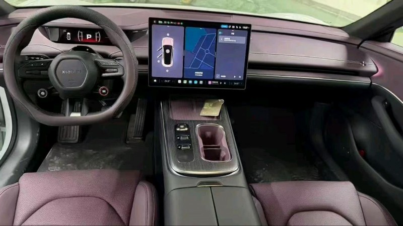 成都25年小米SU75