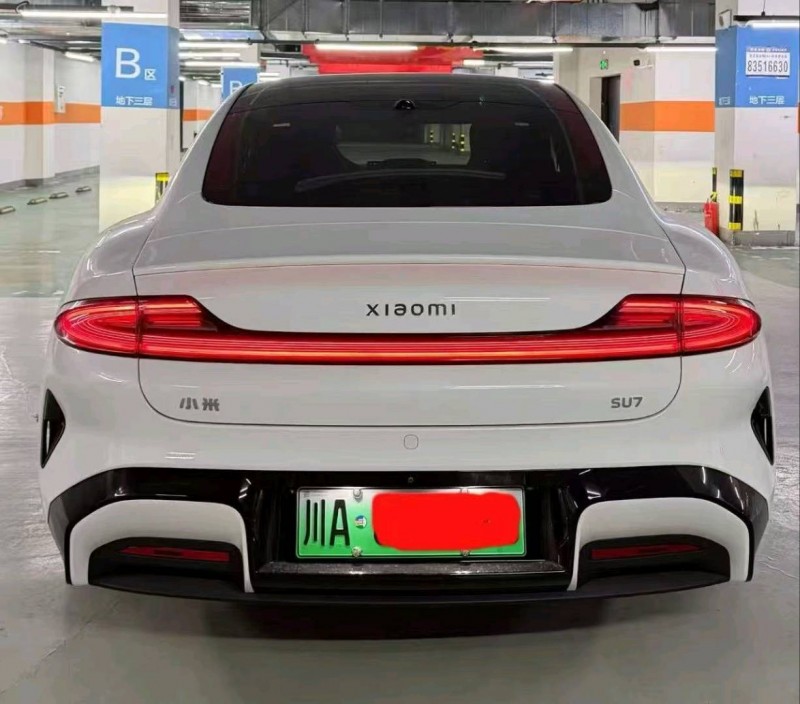 成都25年小米SU78