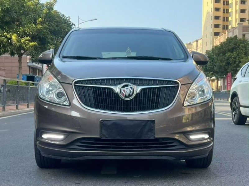 東莞18年別克GL81