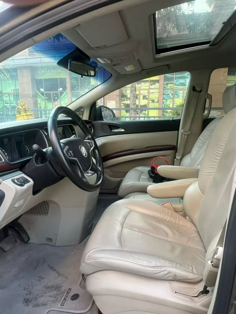 東莞18年別克GL85