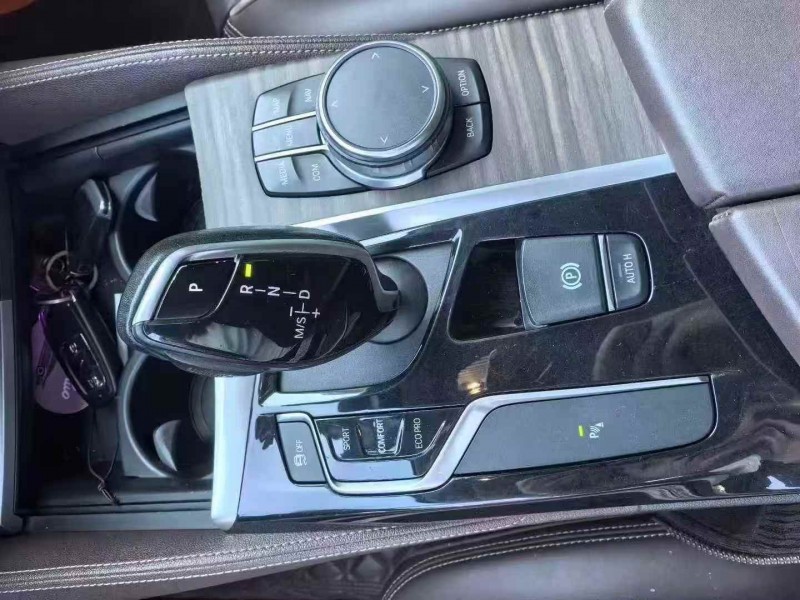 九江20年宝马5系8