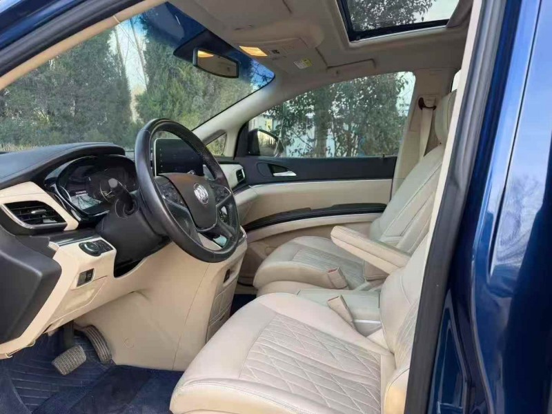 东营23年别克GL86