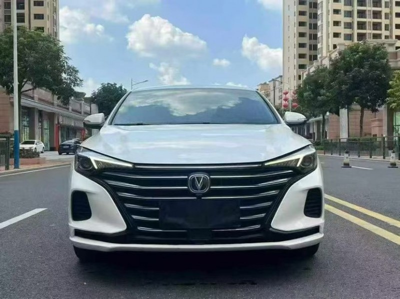 東莞22年長安汽車逸動1