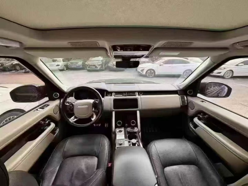 廣州22年路虎攬勝行政7