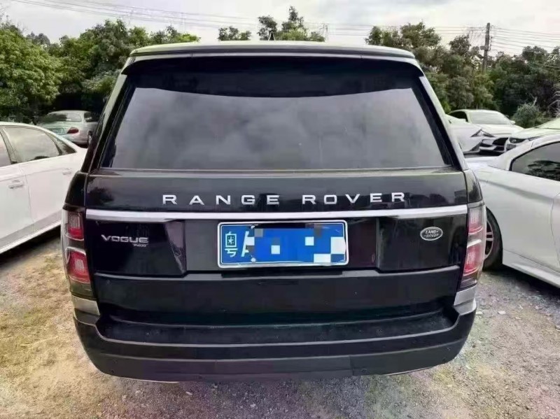 廣州22年路虎攬勝行政9