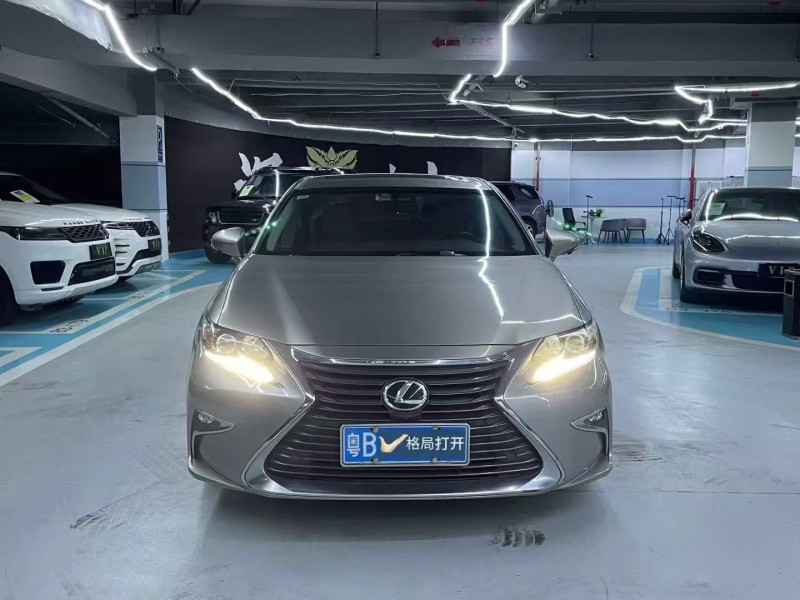 深圳18年雷克薩斯ES1