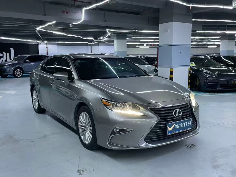深圳18年雷克薩斯ES2