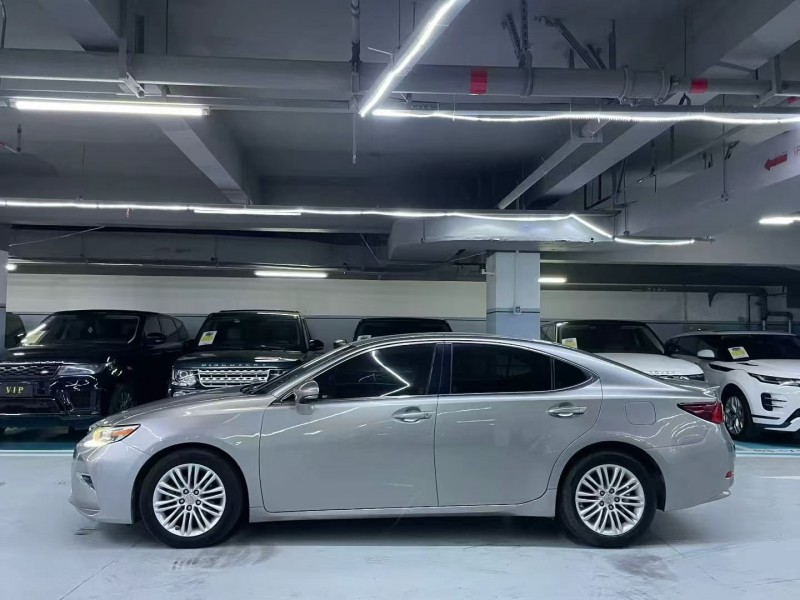 深圳18年雷克薩斯ES8