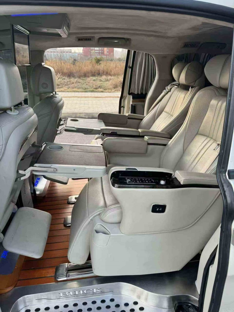 天水20年別克GL84