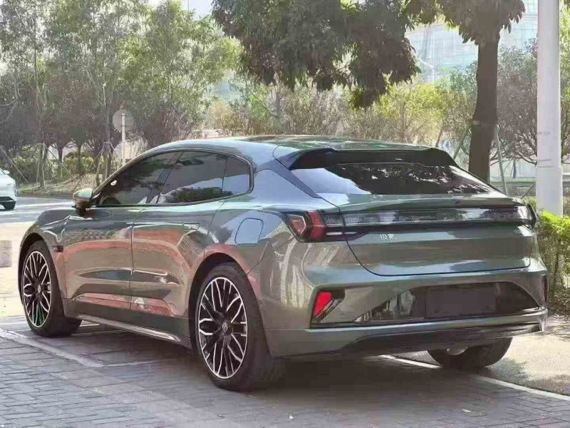 溫州25年極氪汽車0018