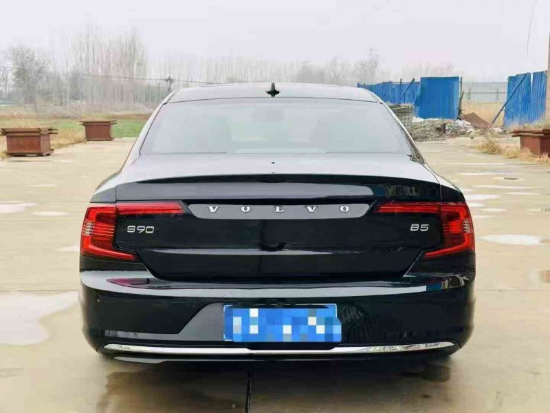 東營23年沃爾沃S909