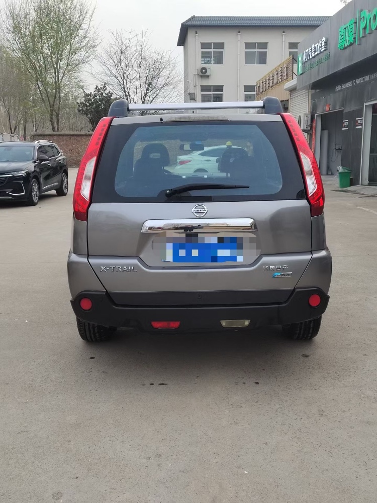 菏澤12年日產奇駿8