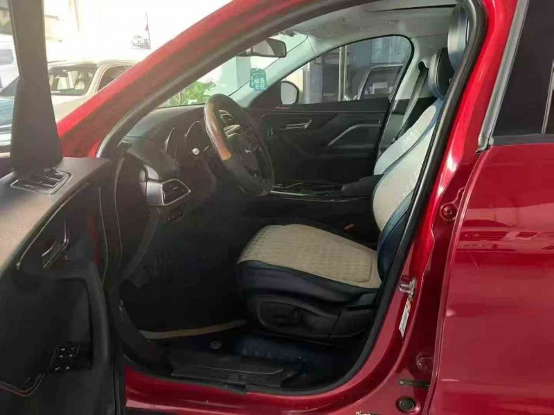 泸州17年捷豹锋湃3