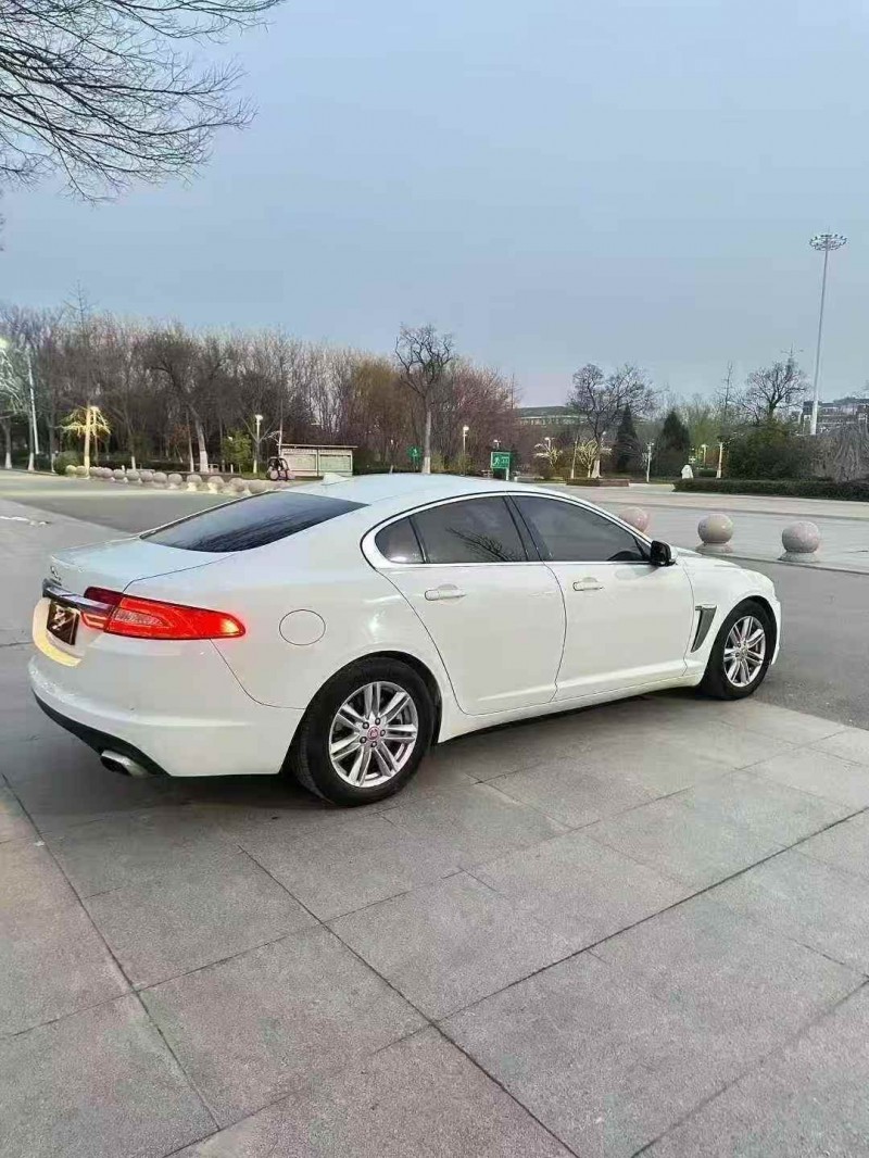 菏泽16年捷豹XF8