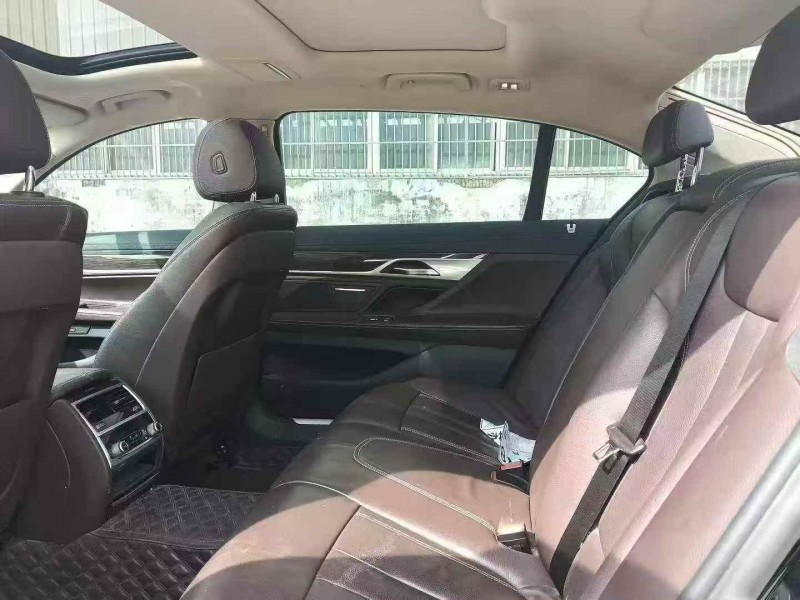 菏澤19年寶馬7系5