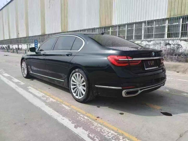 菏澤19年寶馬7系7