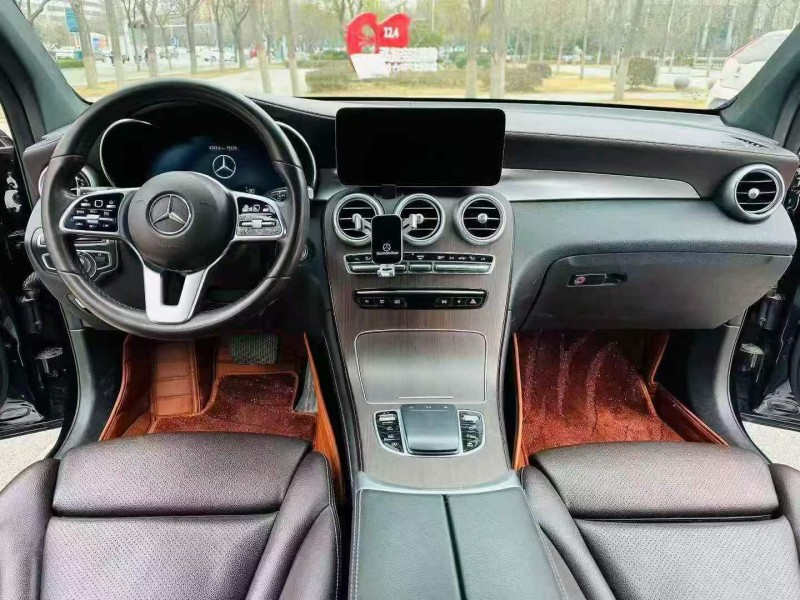 淄博21年奔馳GLC4