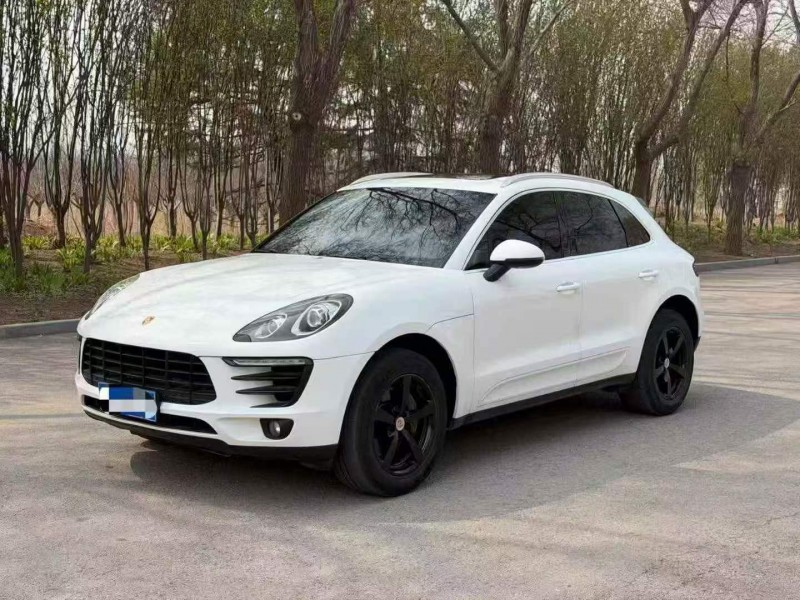 东营18年保时捷Macan2