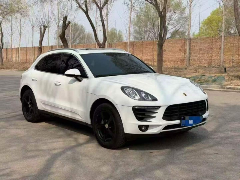 东营18年保时捷Macan3