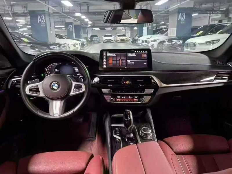 重庆22年宝马5系4