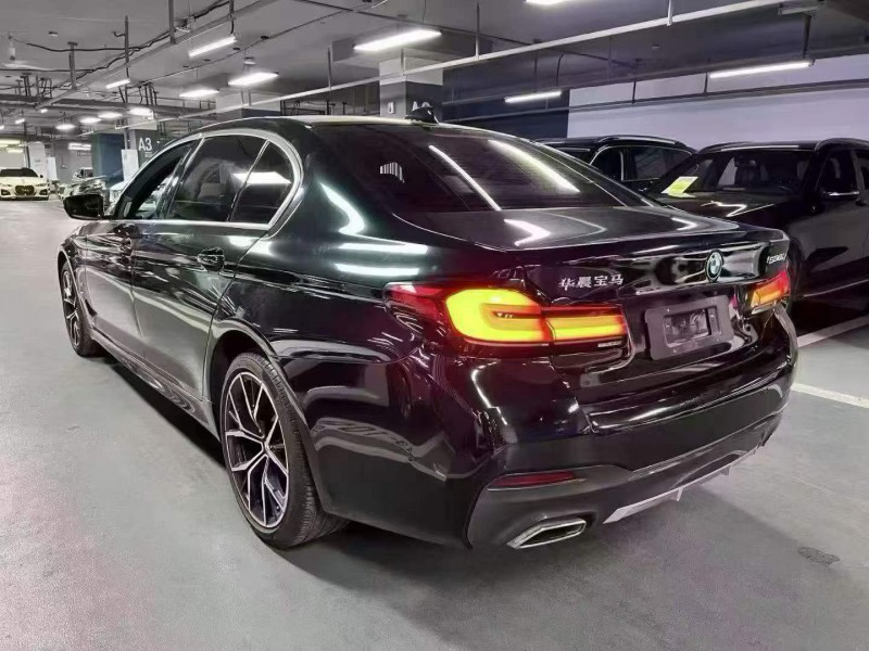 重庆22年宝马5系9