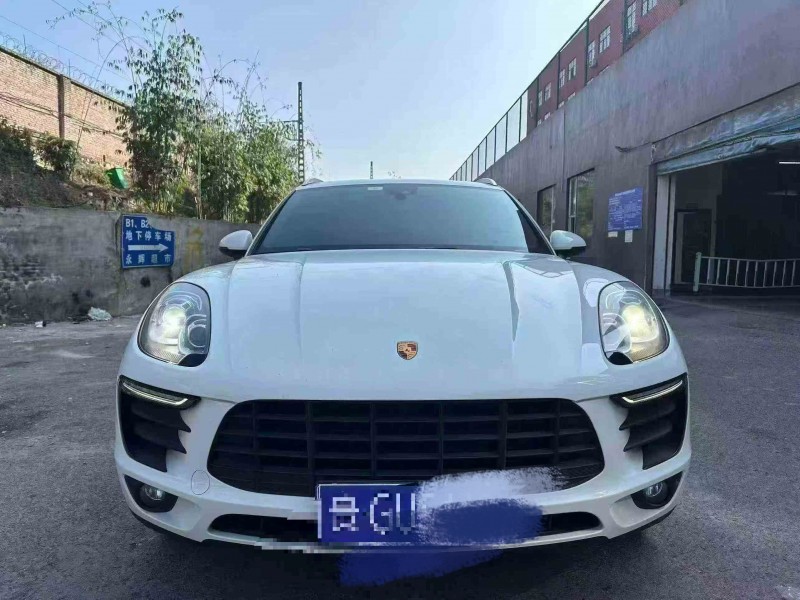 六盘水17年保时捷Macan1