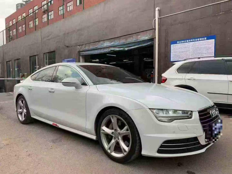 遵义17年奥迪A7L3