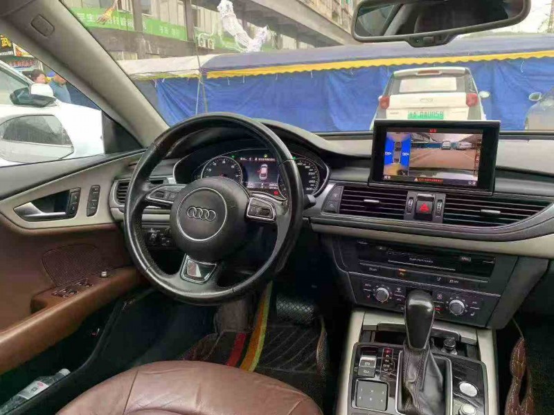 遵义17年奥迪A7L5