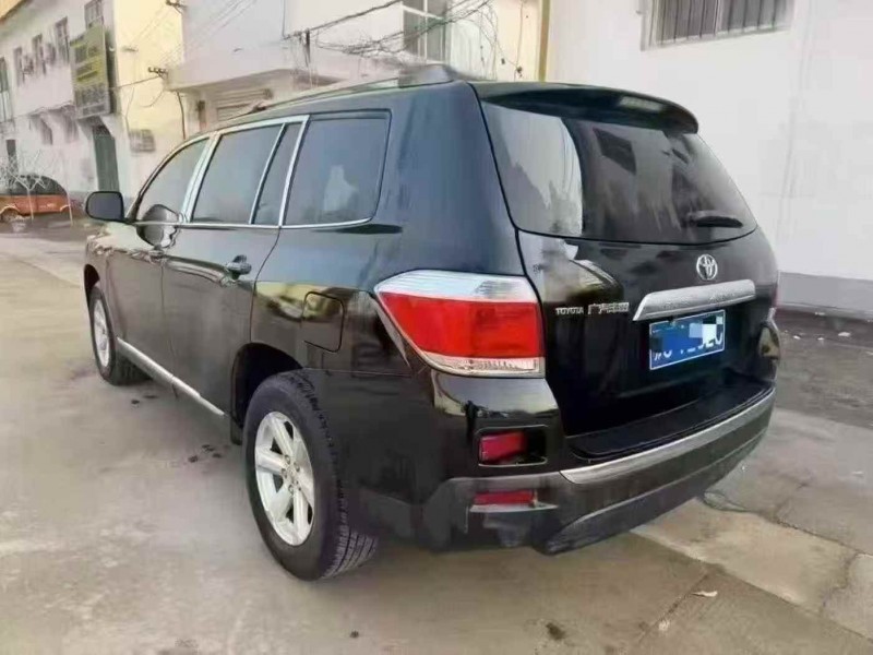 焦作14年丰田汉兰达7