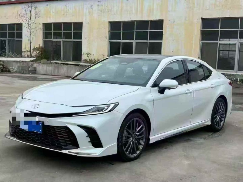 武威26年丰田凯美瑞3