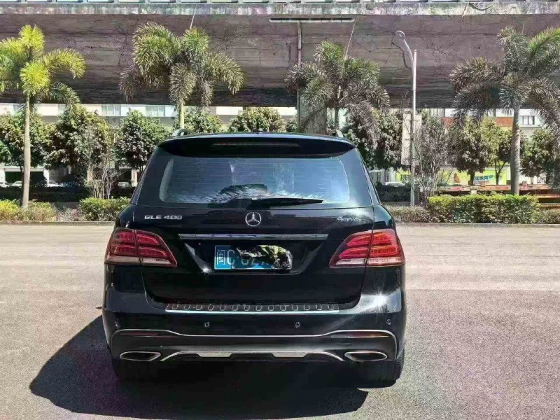 南平17年奔驰GLE9