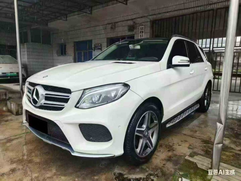 毕节16年奔驰GLE3