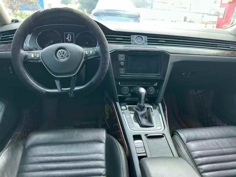 郑州19年大众迈腾4