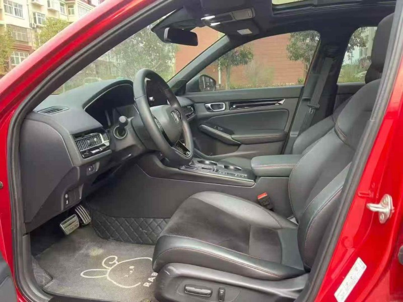 烟台24年本田思域8