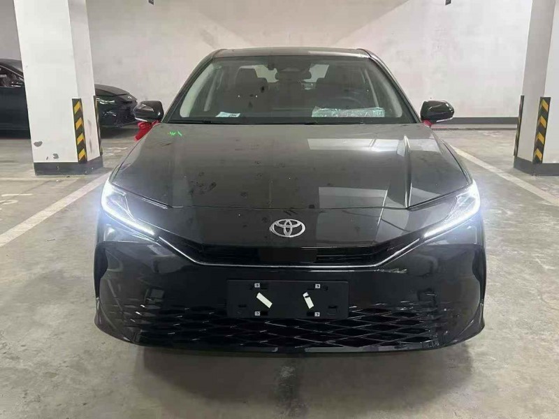 長沙25年豐田凱美瑞1